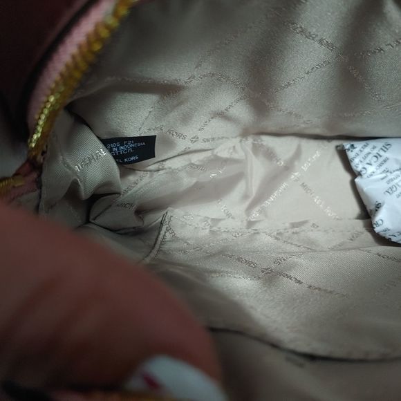 MICHAEL KORS JET SET SAFFIANO  CROSSBODY BAG - Picture 7 of 9